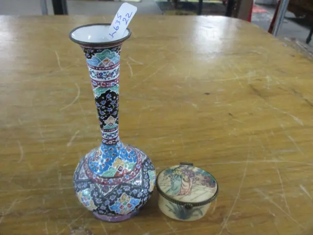 Vase and Pot Image 1++