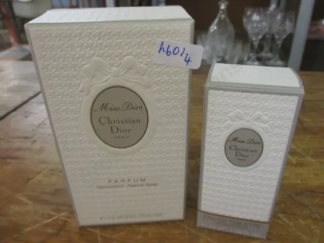 2 Perfumes Image 1++