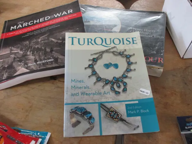 Books Image 1++