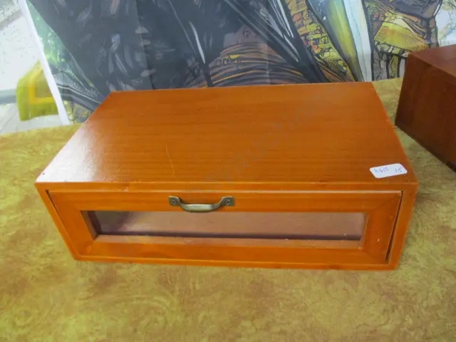 Small Cabinet Image 1++