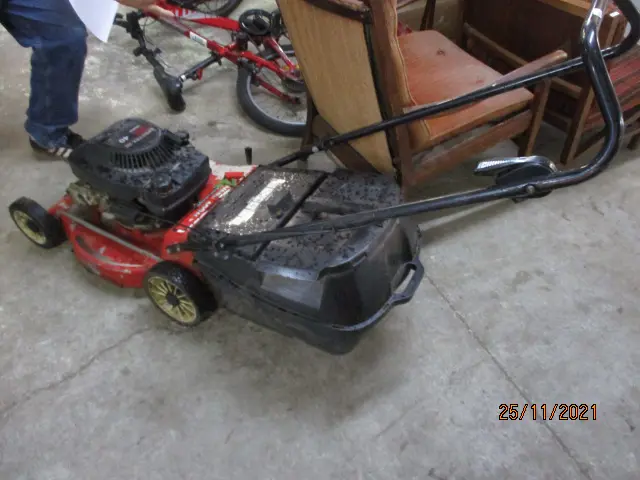 Lawnmower Image 1++