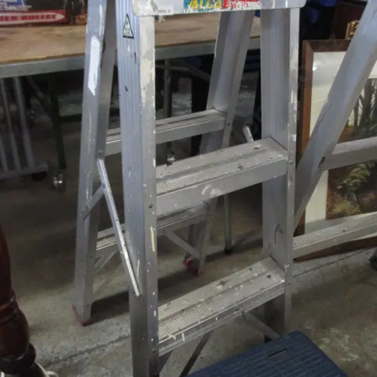 Stepladder
