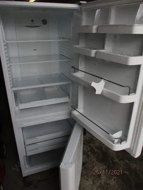 Fridge Freezer Image 1++