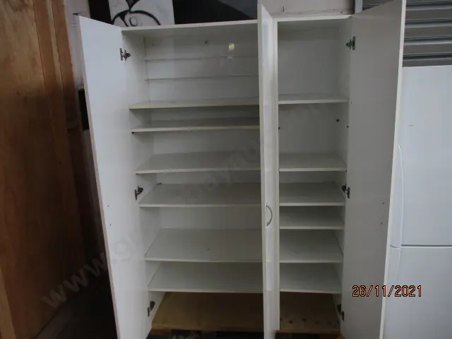 3 Door Cupboard Image 1++
