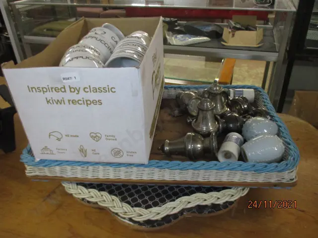 Cups Cruets and Trays Image 1++