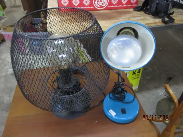 2 Lamps Image 1++