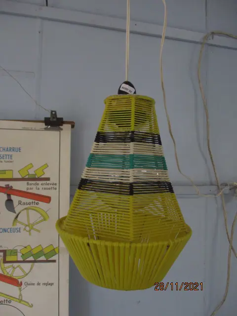 Vintage Pendant Light Image 1++