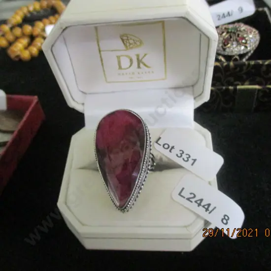 Ring