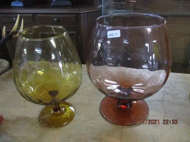 2 Brandy Balloons Image 1++