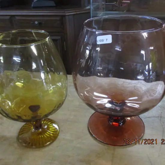 2 Brandy Balloons