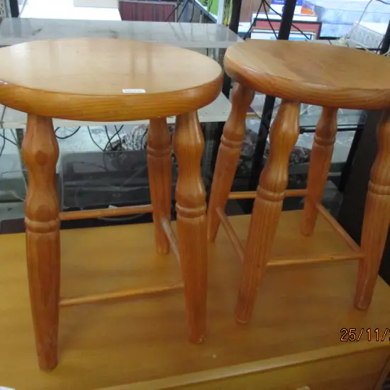 Pr Cottage Stools