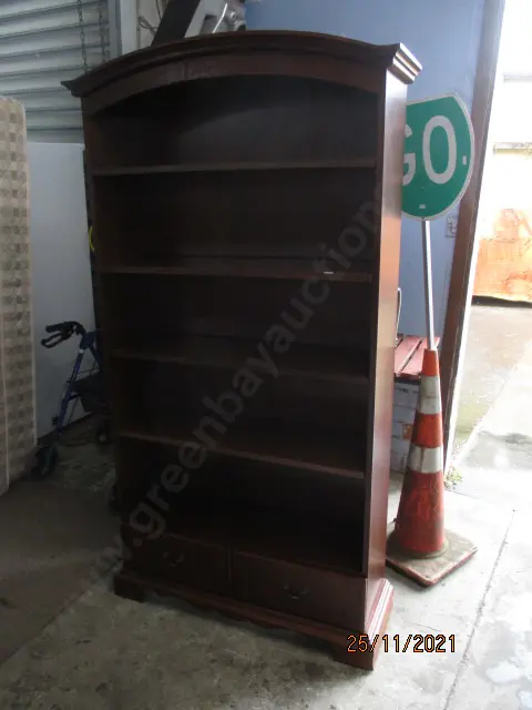 Dome Top Bookshelf Image 1++