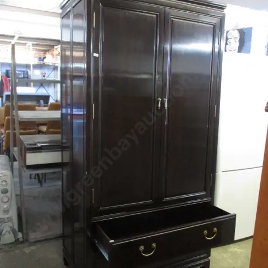 Oriental Linen Press
