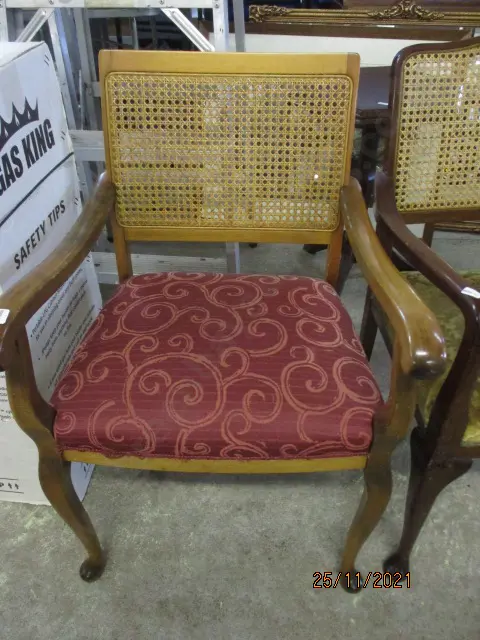 Bridge Chair Image 1++