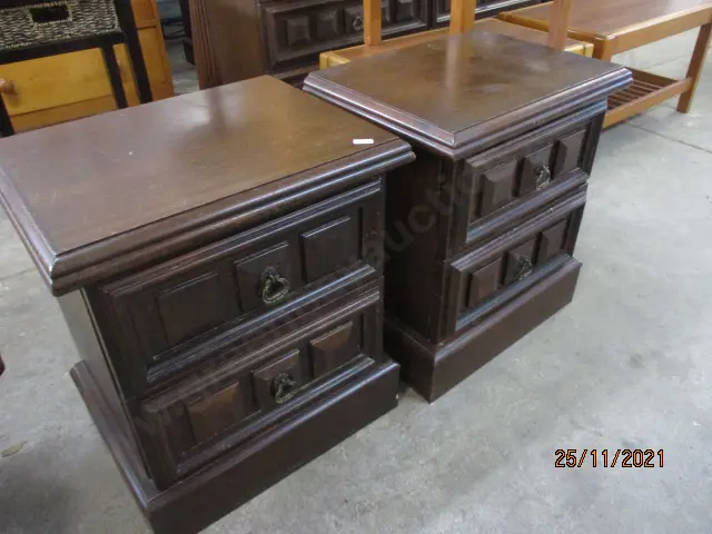 Pr Retro Bedside Cabs Image 1++