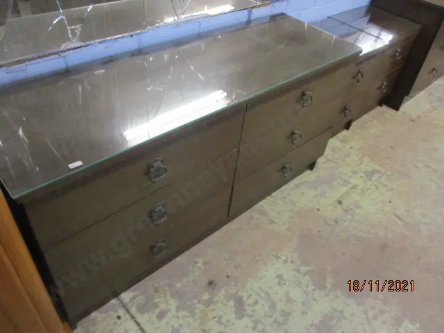 6 Drawer Lowboy Image 1++