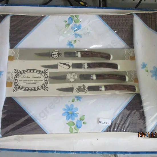 Retro Table Set