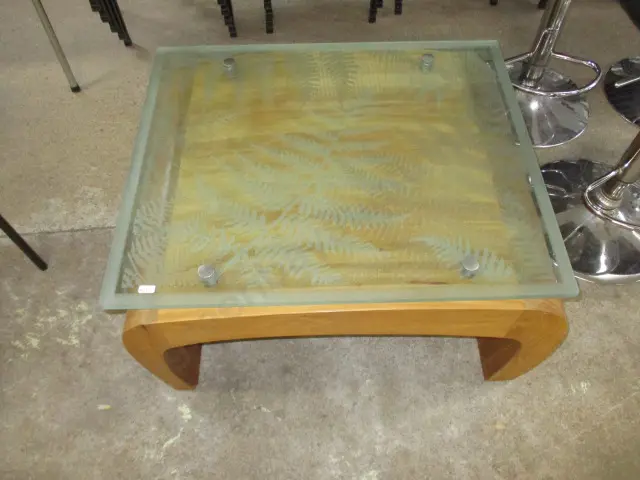 Fernleaf Coffee Table Image 1++