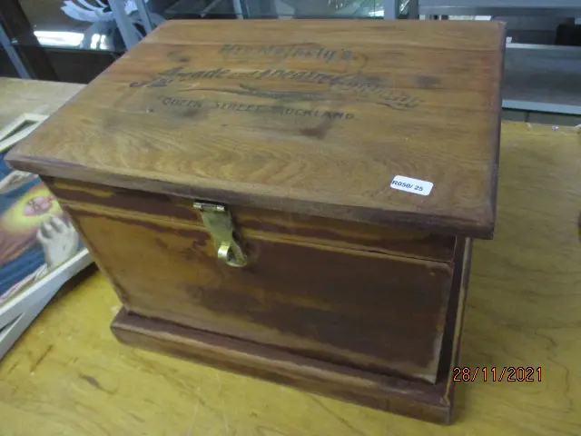 Rimu Box Image 1++