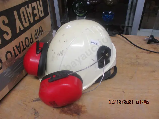 Safety Helmet Image 1++