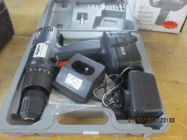 Battery Drill Image 1++