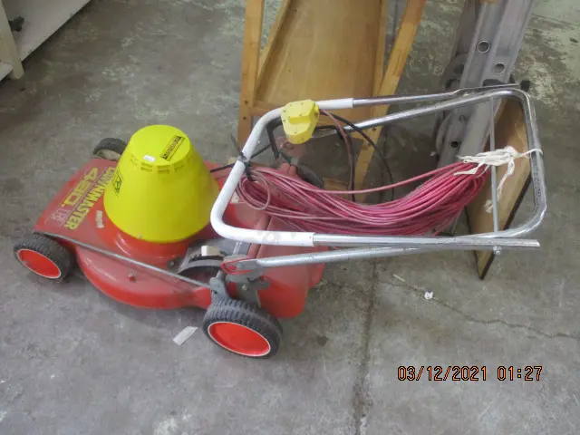 Electric Mower Image 1++