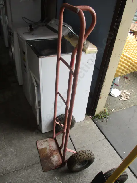 Hand Truck Image 1++