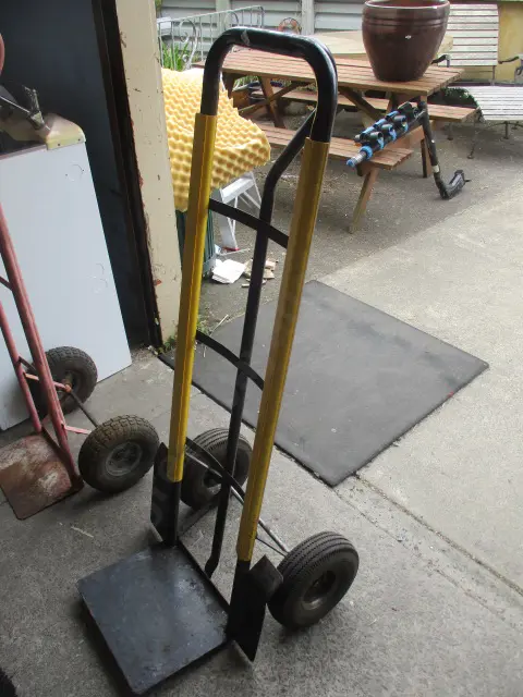 Hand Truck Image 1++