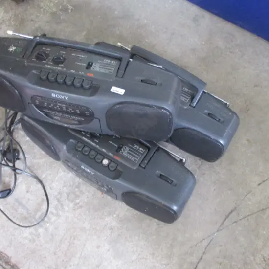 3 Stereos