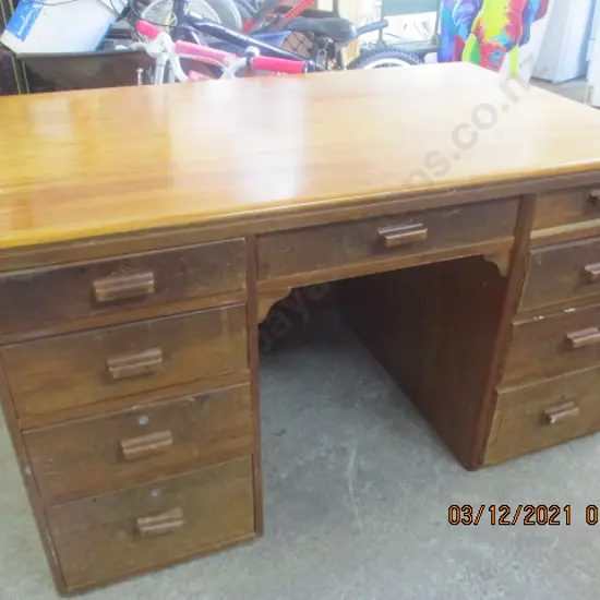 Desk