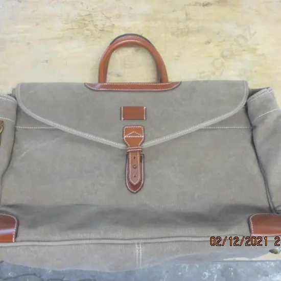 Nood Satchel