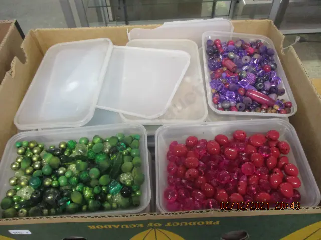 Coloured Beads Image 1++