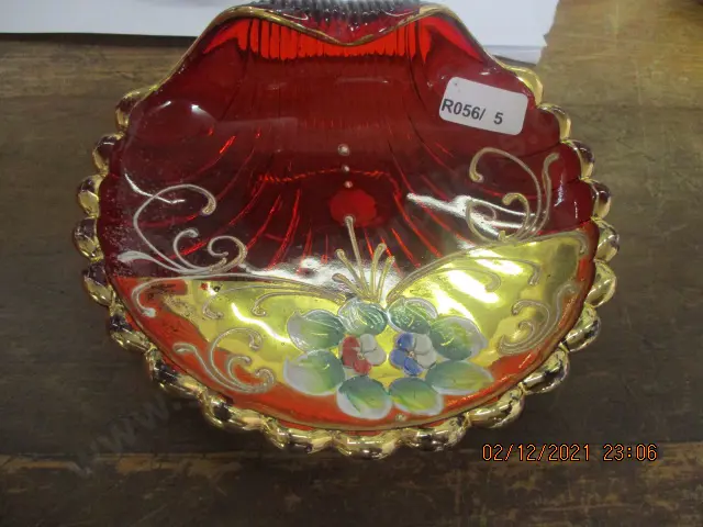 Venetian Glass Dish Image 1++