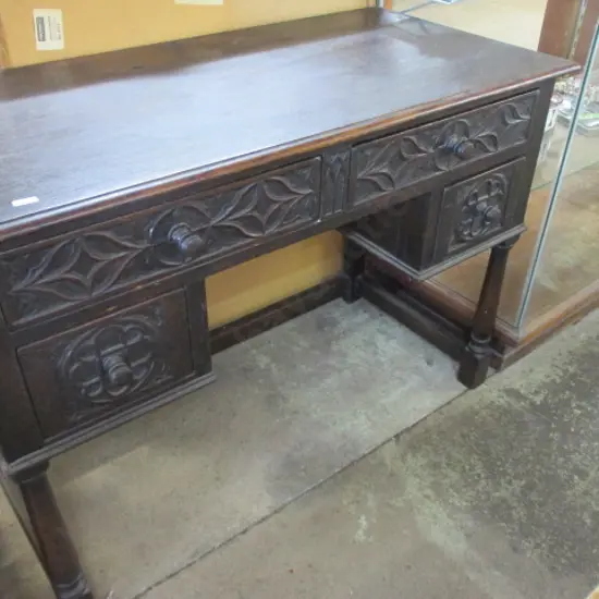Kneehole desk