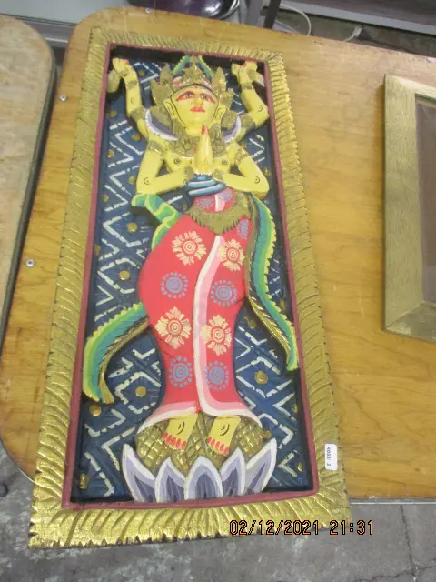 Dancer Carving Image 1++