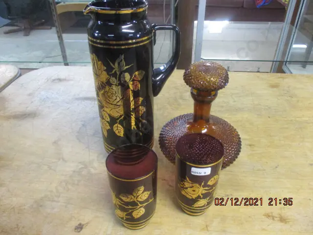 Vintage Glassware Image 1++