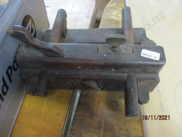 Wood Plough Plane Image 1++