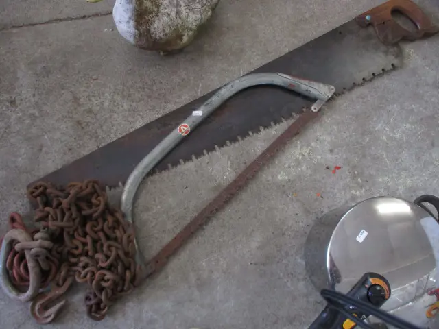 Tools and Chain Image 1++