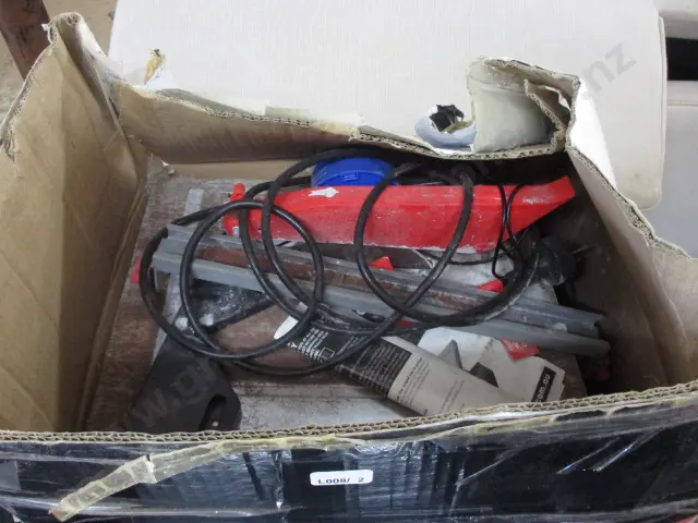Tile Saw Image 1++