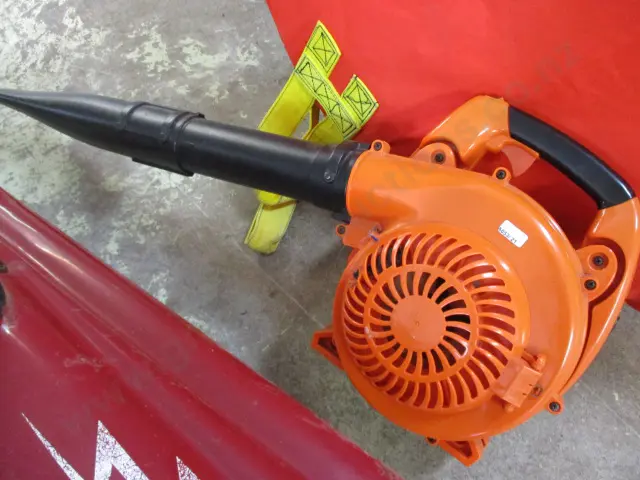 Garden Blower Image 1++