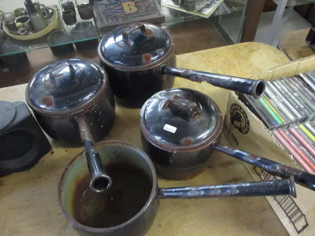 Pots Rusty as Image 1++