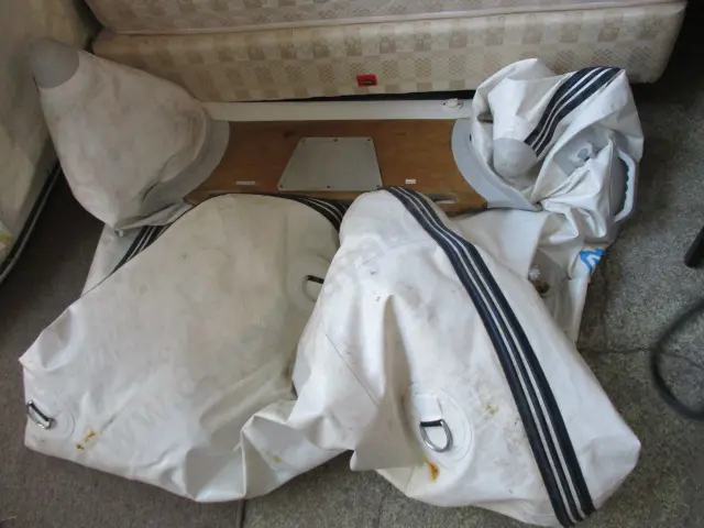 Inflatable Boat Image 1++
