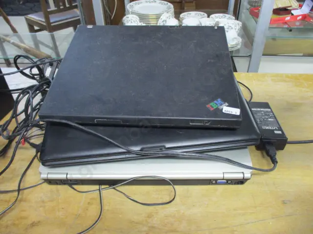 LapTops (af) Image 1++