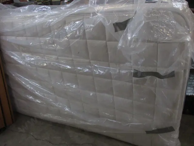 King Single Mattress Image 1++