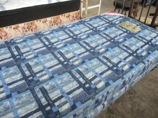 King Single Bed Image 1++
