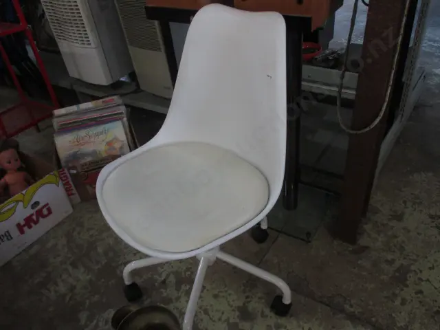 Chair Image 1++
