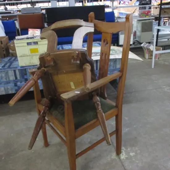 2 Chairs