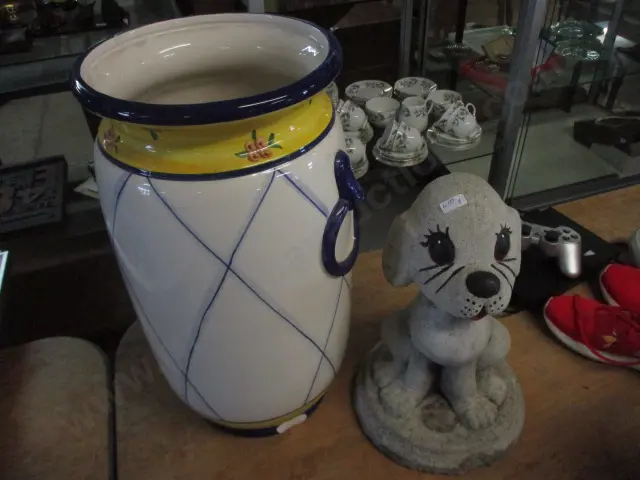 Garden Ornament and Large Vase Image 1++