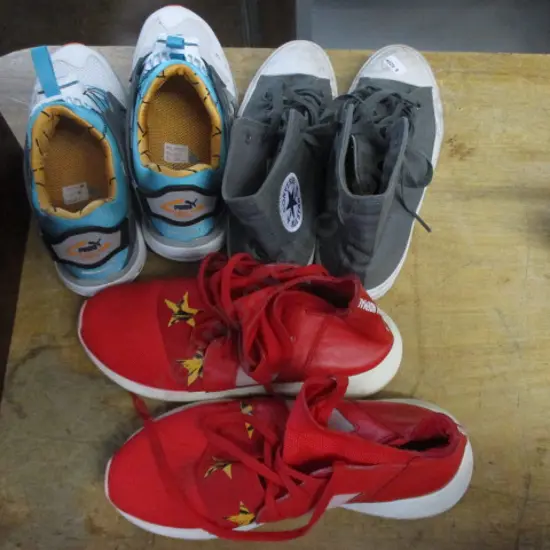 Sneakers