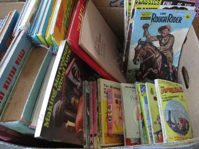 Books Image 1++